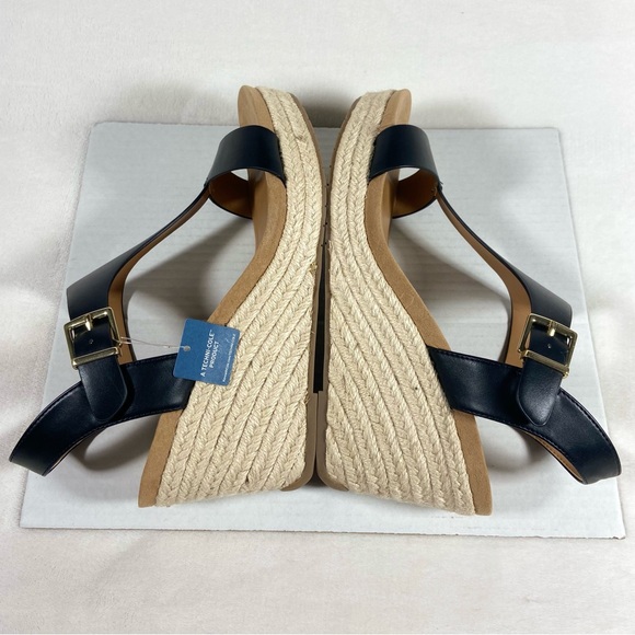 NEW Kenneth Cole Reaction Women's Card T-Strap Espadrille Wedge Sandal Sz 10M - Picture 9 of 11